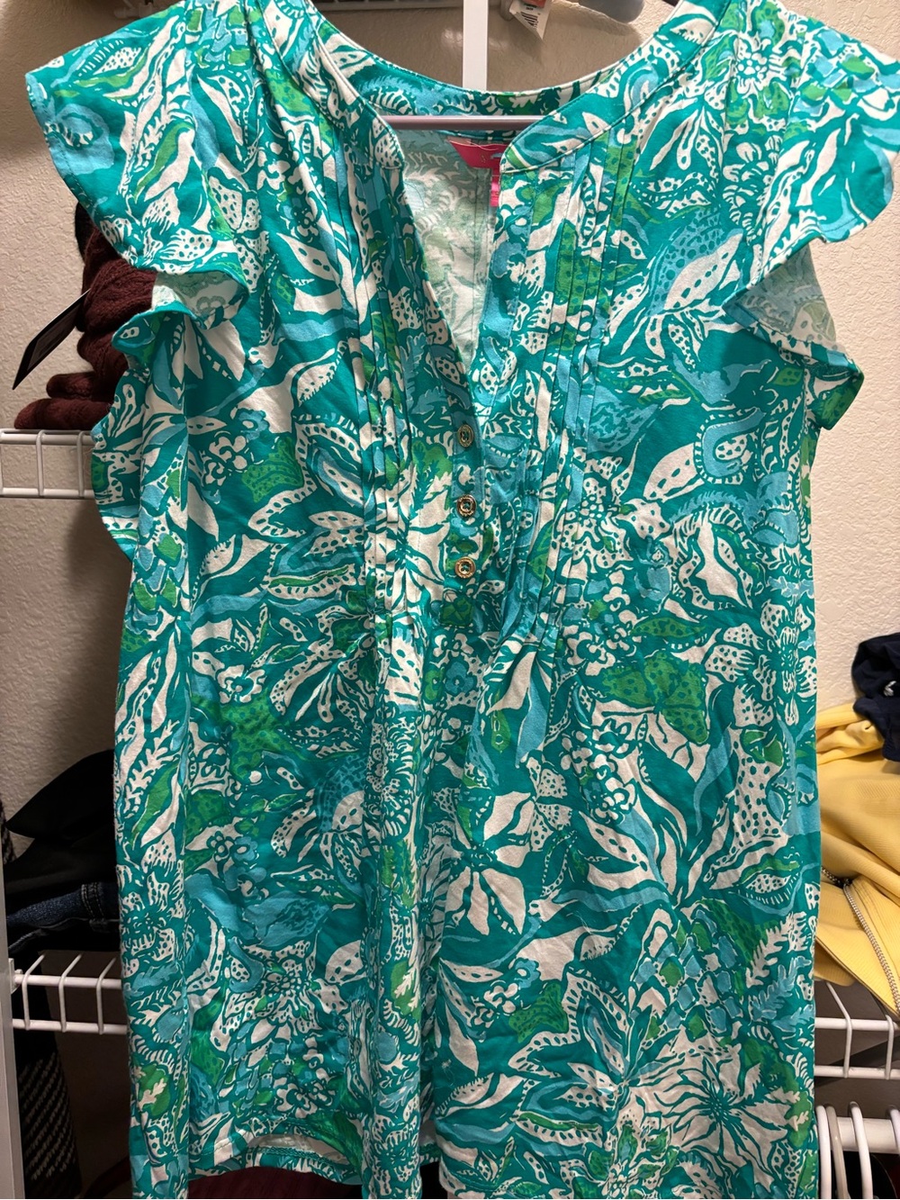 Lilly Pulitzer women’s top size Large
